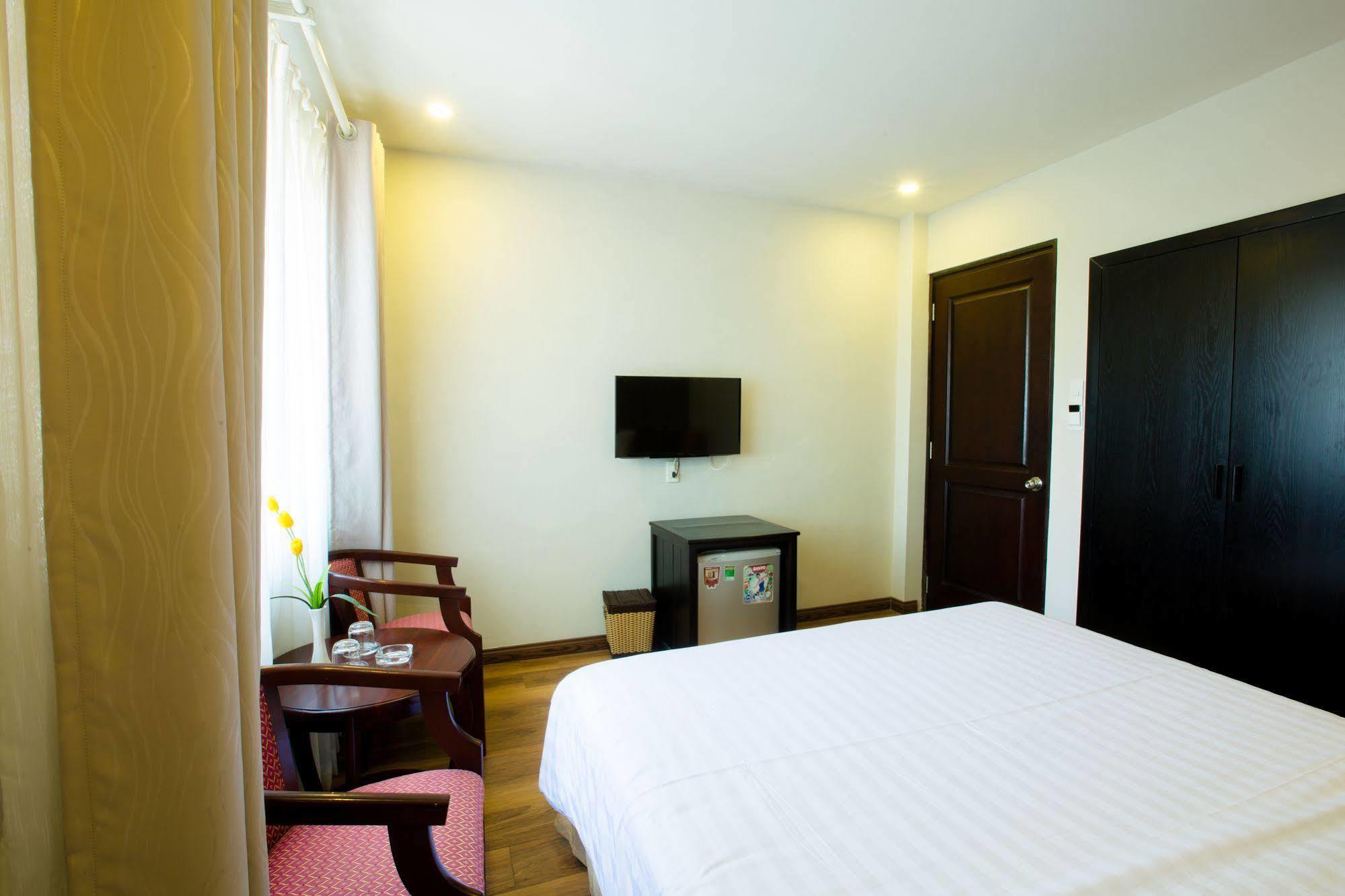 Sun Flower Hotel Nha Trang Exterior foto